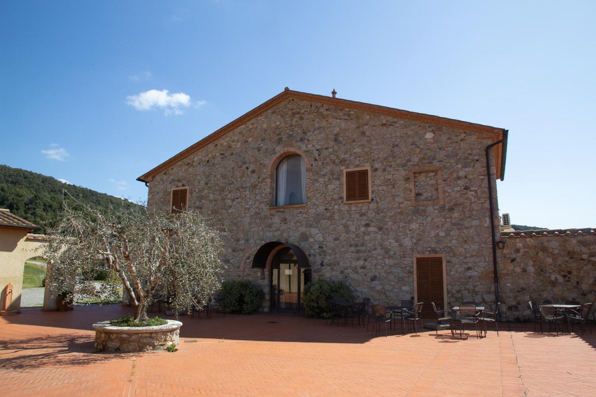 Resort Le Tegole Riparbella Buitenkant foto
